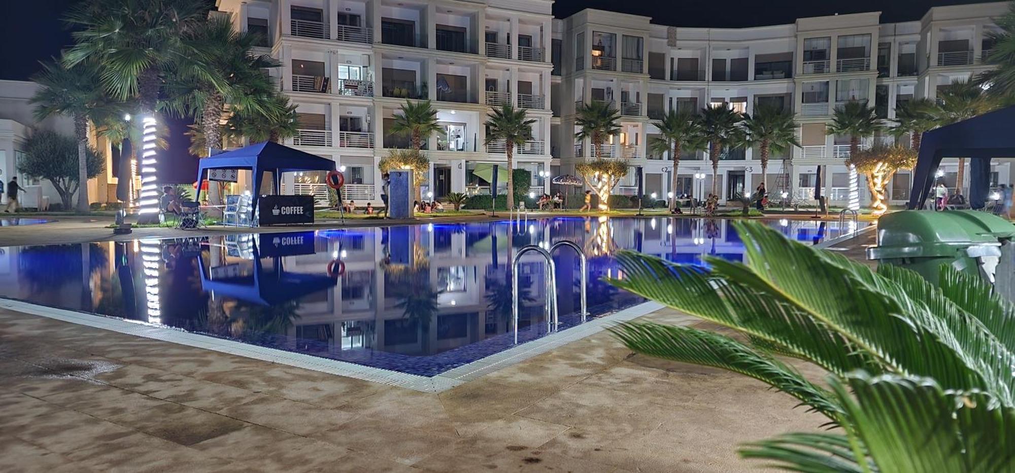 Costa Beach Lux Family Apartment With Pools Bouznika Dış mekan fotoğraf